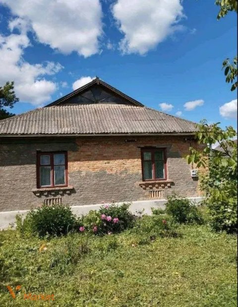 Продаж цегляного будинку в с. Бережинці, Хмельницька область