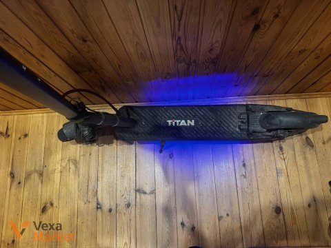 Електросамокат Titan