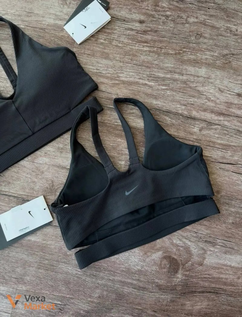 Спортивний топ Nike Zenvy S ribbed premium fabric — фото 2