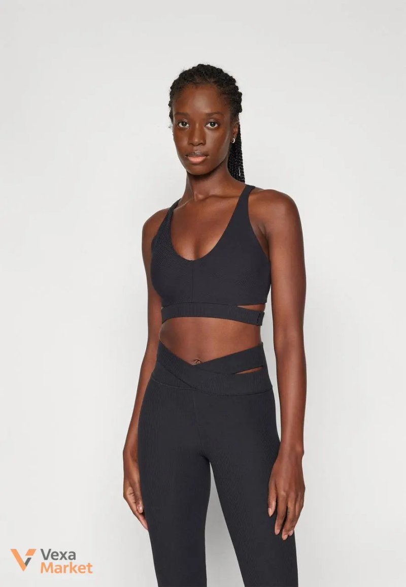 Спортивний топ Nike Zenvy S ribbed premium fabric — фото 3