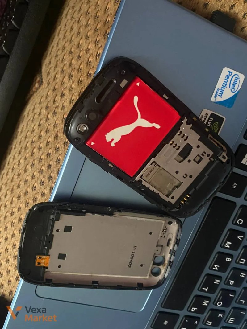 Телефон Puma Phone M1 з сонячною батареєю — фото 8