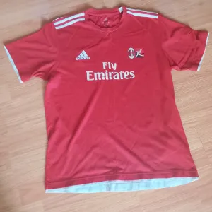 Футбольна футболка AC Milan Adidas Оригінал (2011/12)