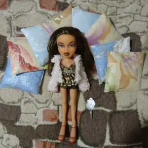 Кукла Bratz Yasmin Братц Ясмин Оригинал MGA Винтаж