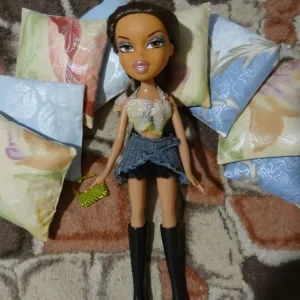 Кукла Bratz Yasmin Strut It Братц Ясмин Оригинал MGA 2002