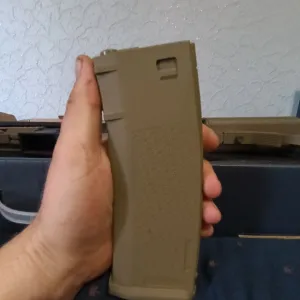 Страйкбольна штурмова гвинтівка Specna Arms SA-F03 FLEX у забарвленні Half-Tan.