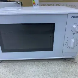 Піч мікрохвильова Panasonic NN-SM221WZ