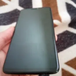 Oneplus 6 під ремонт плати