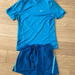 Комплект спортивний Nike чоловічий синій M