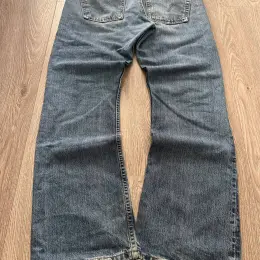 Levi's 507 Bootcut джинсы мужские