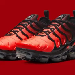 Nike Air Vapormax Plus "Laser Crimson" 42.5