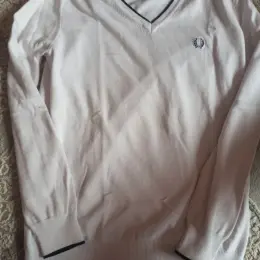 Светр Fred Perry білий
