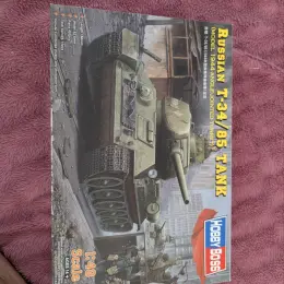 Збірна модель танку Т34 1:48 Hobby Boss