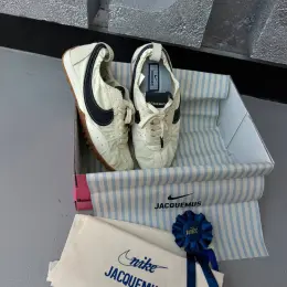 NIKE x JACQUEMUS MOON SHOE CREAM / BLACK