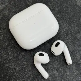 Apple AirPods 3