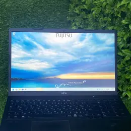 Ноутбук Fujitsu 15.6" Core i3-1005G1, 8GB RAM, 240GB SSD, Intel HD Graphics