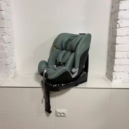 Автокрісло Britax Römer Swivel від народження до 125 см