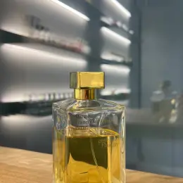 Maison Francis Kurkdjian GENTLE FLUIDITY GOLD парфум 1 мл