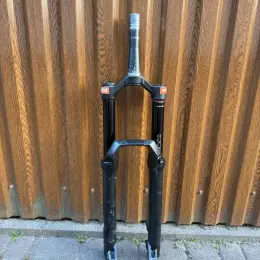 Rock Shox Zeb Ultimate RC2 Boost 29 вилка