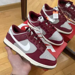 Nike Dunk Low Retro SE