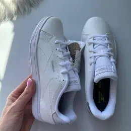 Кеди жіночі Reebok Royal Complete CLN еко шкіра білі