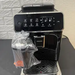 Кавомашина Philips LatteGo