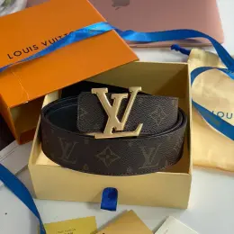 Louis Vuitton Iconic 35 mm Belt Gold