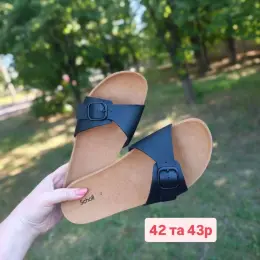 Ортопедичні шльопанці Scholl