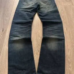 Джинси Levi's 506