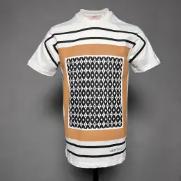 Футболка Valentino