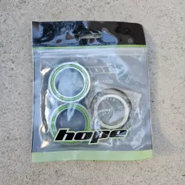 Каретка Hope Press Fit BBPF4130SS під 30 вал
