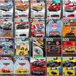 Колекційні моделі автомобілів Auto World, M2 Machines, Pixar Cars