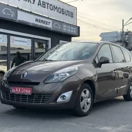 Renault Grand Scenic 2011 Дизель 1.6 л.