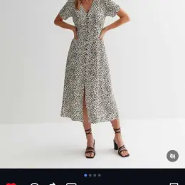Легка сукня від бренду New Look