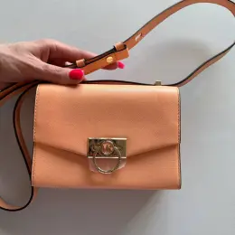 Сумка MICHAEL KORS из натуральной кожи