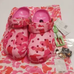 Кроксы Crocs розовые камуфляж размер 41-42
