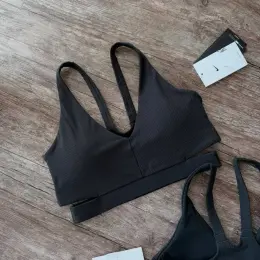 Спортивний топ Nike Zenvy S ribbed premium fabric