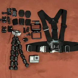 Продам GoPro Hero 5 Black з повним комплектом аксесуарів
