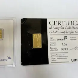 Золоті зливки Umicore та Credit Suisse з пошкодженою упаковкою