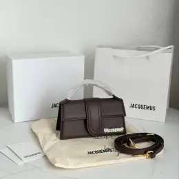 Jacquemus Bambino mini сумка з натуральної шкіри