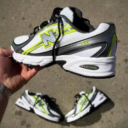 New Balance 740 кроссовки
