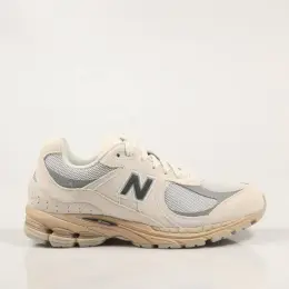 New Balance 2002R