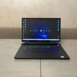 Ігровий ноутбук Dell Alienware 15 R3 Intel Core i7-10750H RTX 2070 Super 16GB SSD