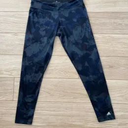 Жіночі тренувальні легінси Adidas Climalite Camo Performance Tights S19395