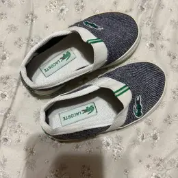 Дитячі сліпони Lacoste оригінал розмір 21