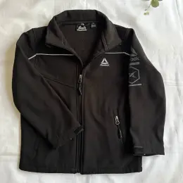 Дитяча демісезонна куртка Softshell Reebok чорна 5-6 років