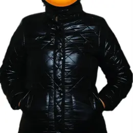 Зимова куртка чорна