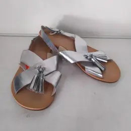 ZARA босоніжки р.33