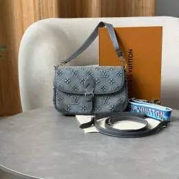 Сумка Louis Vuitton Diane Bag Denim