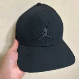 Чорна кепка-бейсболка Jordan Pro Jumpman Snapback