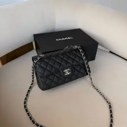 Сумка Chanel Classic зерниста шкіра
